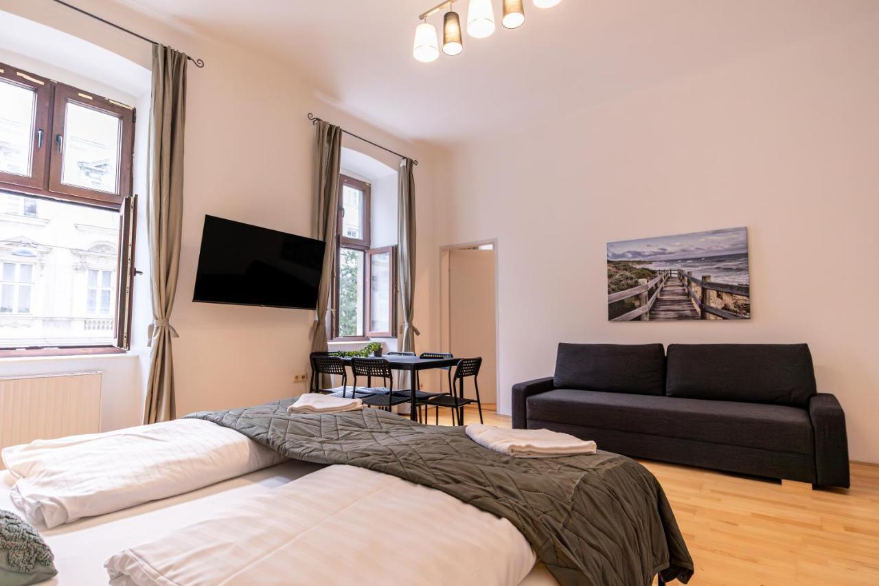 Appartement Stadthalle Oasis: Stylish 3br In